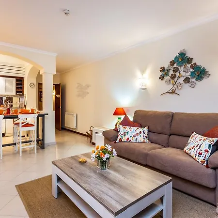 Clementina * Albufeira