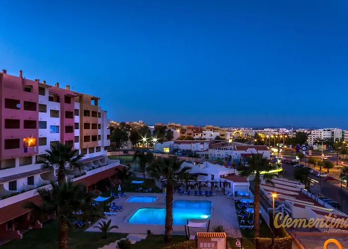 Clementina Daire Albufeira