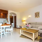 Clementina * Albufeira