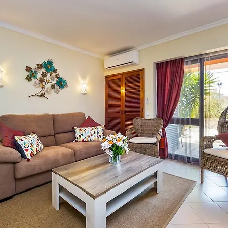 Clementina Apartment *